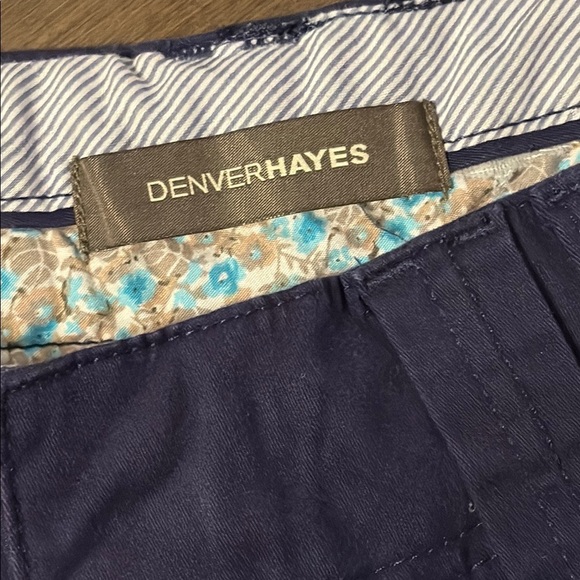 Denver Hayes Dark Blue Women's Cargo Shorts, size 8 - Picture 2 of 6